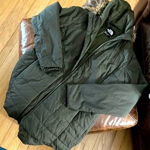 The North Face Olive Green Puffer Coat women’s Large